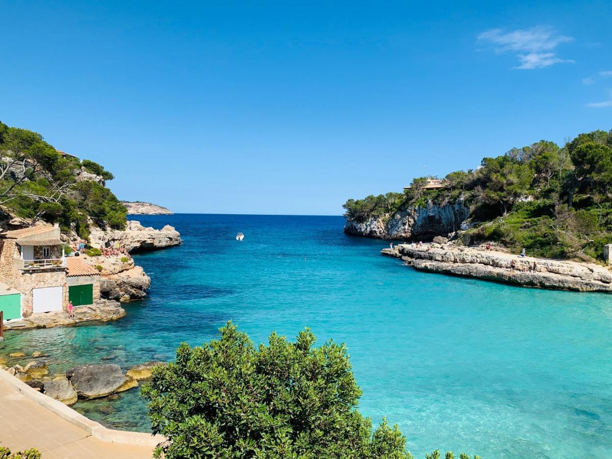 Hostal Cala Llombards Luaran gambar