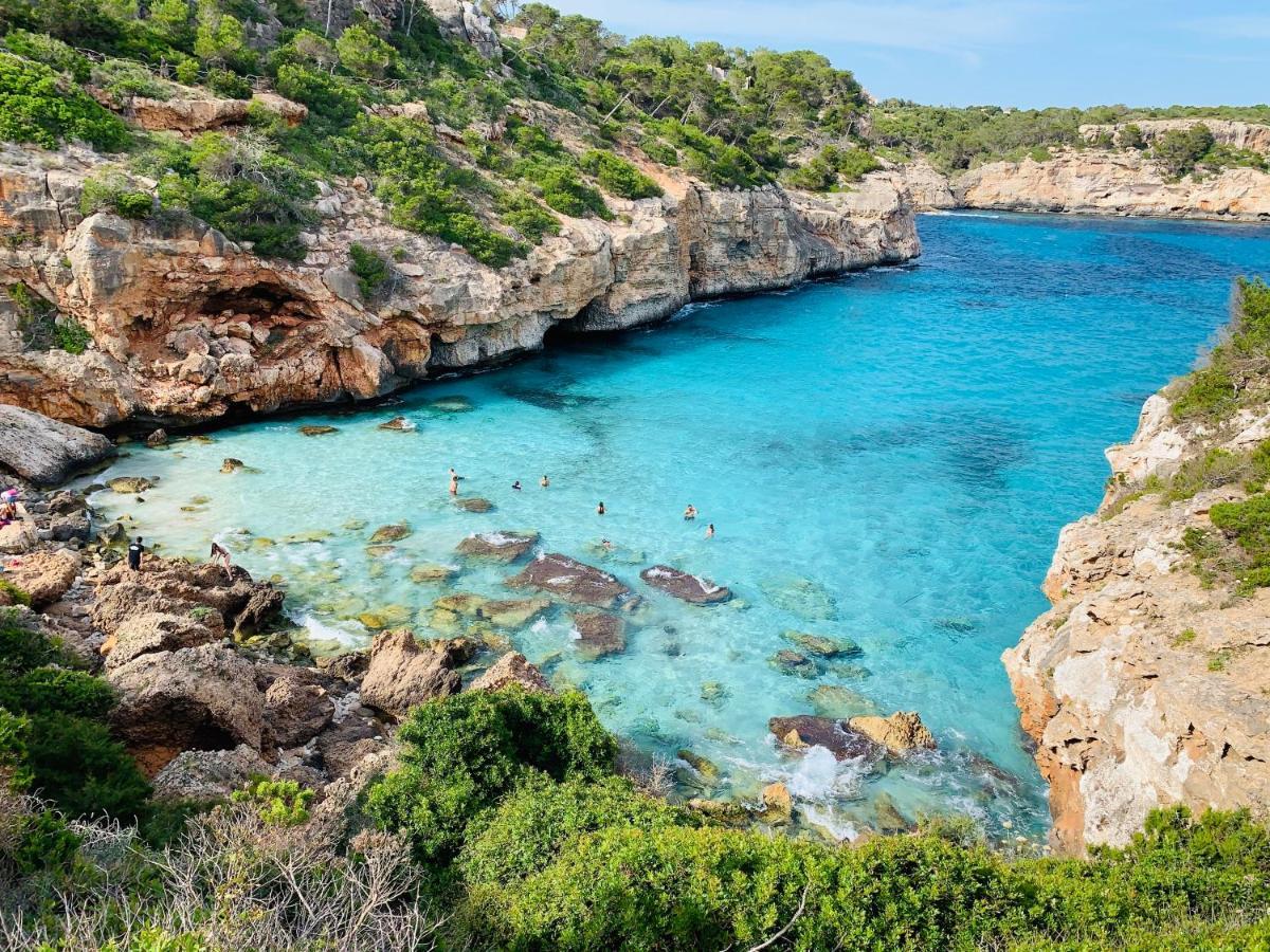 Hostal Cala Llombards Luaran gambar