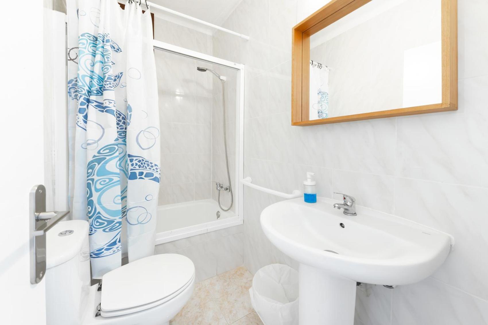 Hostal Cala Llombards Luaran gambar
